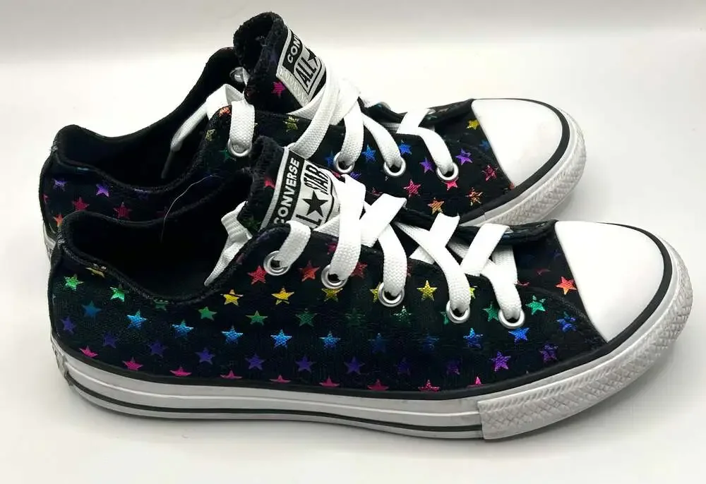 Converse All Star Girls' Low Top Sneakers with Rainbow Star Print, Size 3
